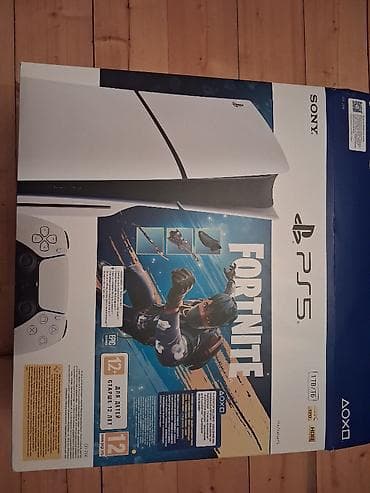 ps5 controller: Ps5 Slim. 2 ədəd pultu var. 1 illik plas vaxdına hələ var. Fikri ciddi — 2