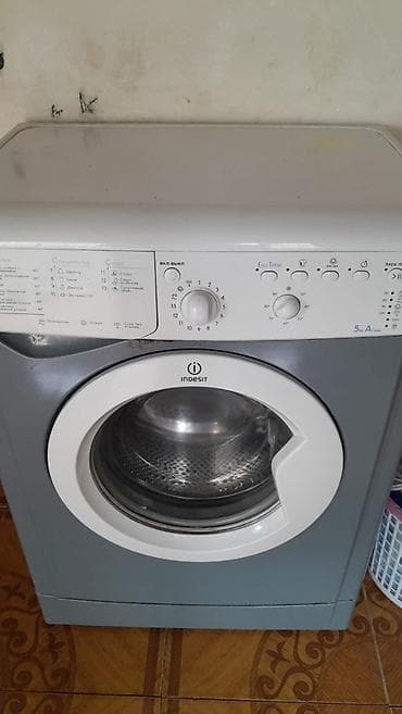 Indesit 5 kg ideal vezyetdedir — 1