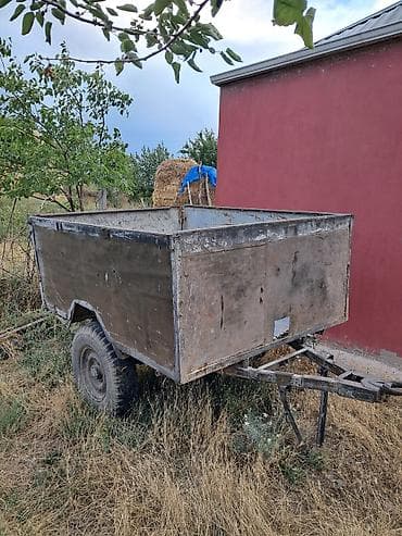 qosqu ev: UAZ-ın öz zavod lapeti (qoşqusu) təcili olaraq satılır. Normal — 2