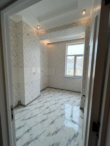 1 otaqlı kohnə tikili: 3 otaqlı, Yeni tikili, 71 kv. m — 18