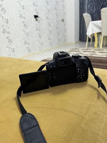 canon powershot g9: EOS 800D EF-S 18-55 IS STM Fotoaparat 650 azn-ə satılır.Demək olar — 10