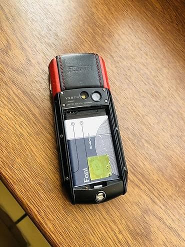 philips xenium x331: Vertu Ti, < 2 GB Memory Capacity, rəng - Qara, Düyməli — 2