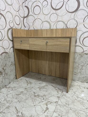 Təmir və tikinti: Satılır: Ofis Masası Ölçülər: 	•	Uzunluq: 110 sm 📏 	•	En: 50 sm 📏 — 2