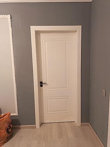mdf material satışı: Ağ rəngli daxili qapılar – klassik dizayn - Material: MDF/taxta — 3