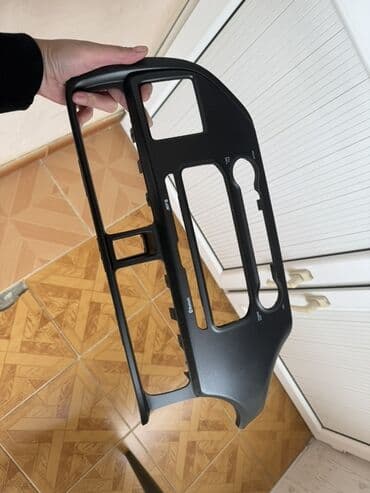 android monitor satilir: Hyundai orijinal media/radio başlıq və ön panel Məhsul: - Hyundai — 3