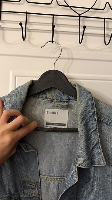 cins: Bershka qadın denim cins gödəkcə. Ölçü - M — 2