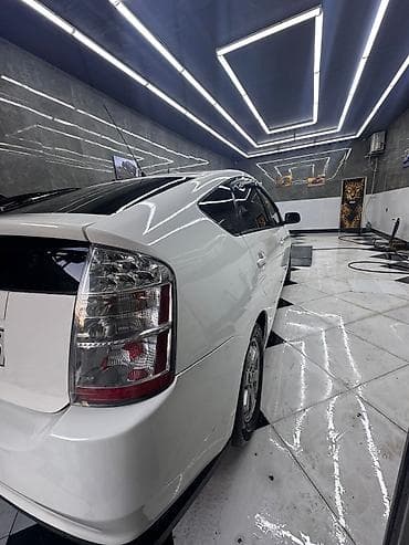 Toyota Prius: 1.5 л | 2008 г. Хэтчбэк — 2