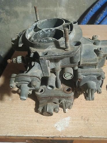 Автозапчасти: Vaz 2107 karburyatoru işləkdi yaninda çatı var kleylənib işləkdi — 3