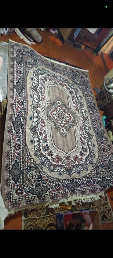 ev əşyalarının alışı: TƏZƏ XALCALAR ENDİRİMLƏ — 2