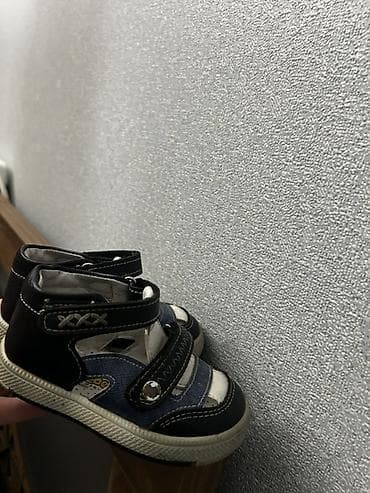 Dəstlər: Uşaq sandalı - Model: bağlanması yapışqan (velkro) olan, iki cərgəli — 2