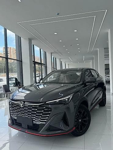 diski satisi: Model: ChangAn (SUV, qrafit boz eksteryer, qırmızı dekor xətti) — 3