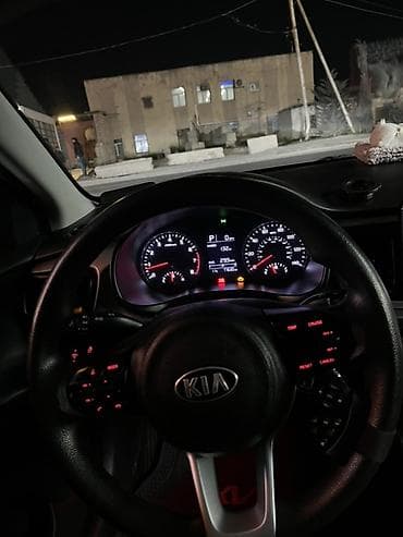 kia rio kreditle satisi: Kia Rio: 1.6 l | 2020 il Sedan — 9