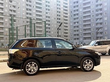 masin cuxol: Mitsubishi Outlander: 2.4 l | 2015 il 178000 km Krossover — 6