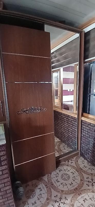2 qapılı, Güzgülü, Qəhvəyi, Taxta, Kupe, Düz dolab