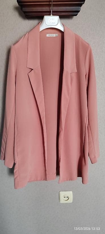 Stradivarius qadın blezeri - Rəng: pudra/çəhrayı - Kəsim: düyməsiz at lalafo.az Stradivarius qadın blezeri - Rəng: pudra/çəhrayı - Kəsim: düyməsiz