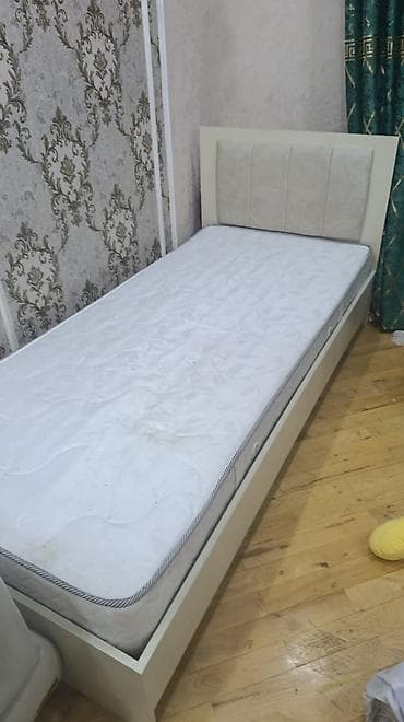 ikinci el taxt: Yeni almişam 250m 100m satiram matrasida var — 2