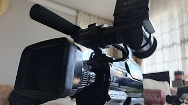 adapt: Sony peşəkar video kamera – HD çəkiliş Sony HD-2000 model 64 yaddaş — 2