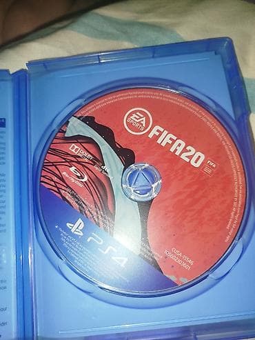 PS4 oyunu: FIFA 20 (disk + orijinal qutu) - Platforma: PlayStation 4 — 2