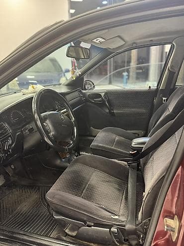 vip avto: Opel Vectra: 2 л | 1997 г. Седан — 4
