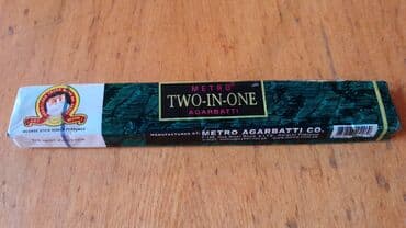 xar tutun faydaları: Ətir çubuqları satılır. İçində 18 ədəd var. Çubuqları yandırılır otaq — 1