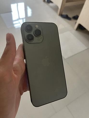 экран: IPhone 13 Pro, Space Gray — 1