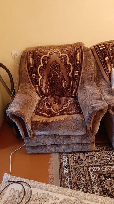 cay evi ucun divan islenmis: İşlənmiş, Di̇van-kravat, 2 kreslo, Bazasız, Açılan — 2