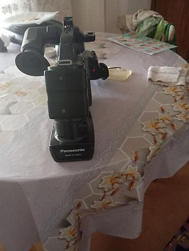 ps4 hard disk: Panaso nic HDC-MDH1 professional video kamera - Çəkiliş: Full HD — 2