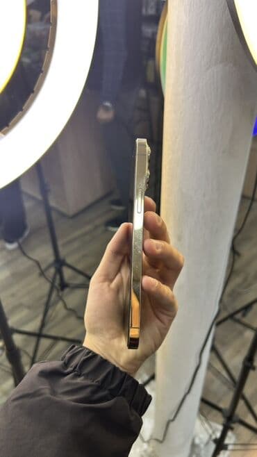 TV və video: IPhone 13 Pro Max, Qızılı, Face ID — 3