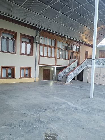 28 may evler: 7 otaqlı, 250 kv. m, Orta təmir — 5