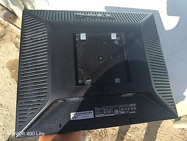 комп: Dell LCD monitor - Brend/model: Dell (etiketdə görünən seriya — 5