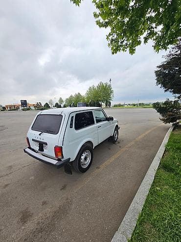 chevrolet cruze kandisoner radiatoru kompressoru: VAZ (LADA) 4x4 Niva: 1.6 l | Ofrouder/SUV — 4