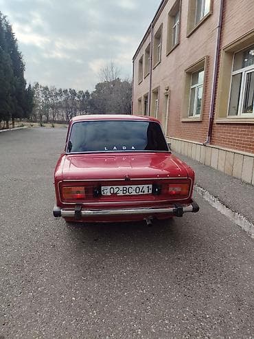 vaz lada: Lada klassik sedan – qırmızı rəng. - Geniş salon və klassik düz — 2
