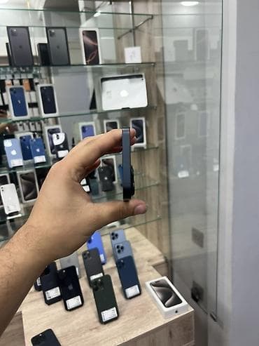 xacmaz iphone: IPhone 14, 128 GB, Midnight — 4
