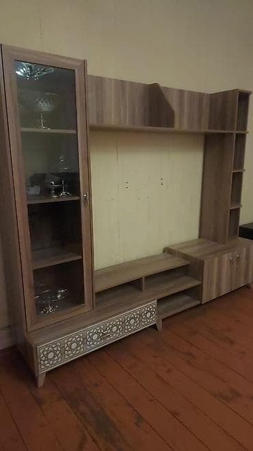TV stendi və vitrinli divar modulu - Material: ağac görünümlü lalafo.az -da TV stendi və vitrinli divar modulu - Material: ağac görünümlü