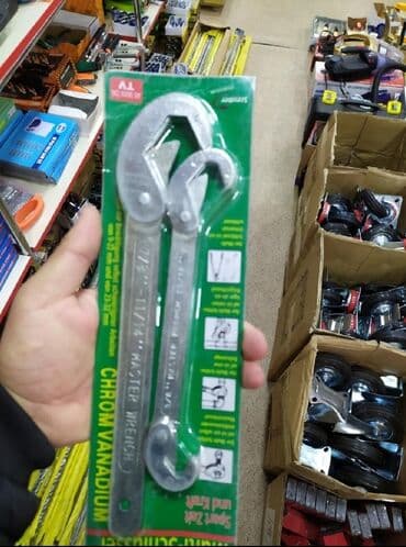 kulçater azerbaycan dilinde: Açar Unversal Desti yeni Keyfiyyətli Ünvan koroglu metrosune — 1