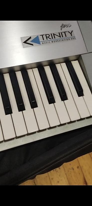 Музыкальные инструменты: Синтезатор, Korg, Б/у, Самовывоз — 8