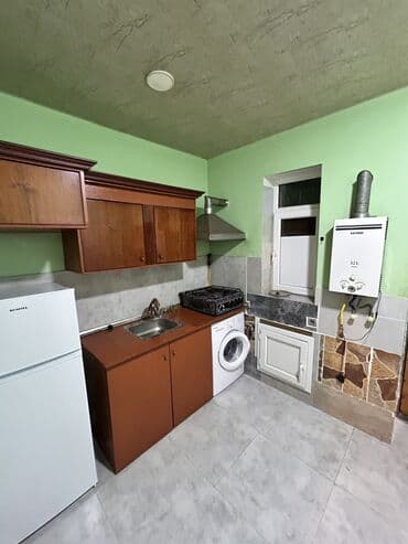 Həzi Aslanovda Həyət evi Kirayə verilir.( ADDELNİ ) 3 Otaqdır