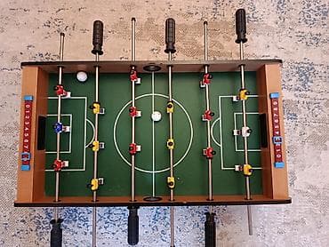 Mini stolüstü futbol (foosball) oyunu - Kompakt ölçülü stolüstü — 1