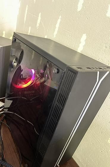 I5 3470
8GB ram
240GB SSD