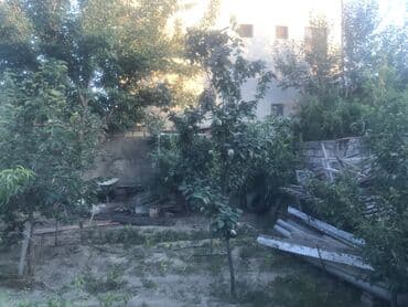 8 ci mikrorayon: 7 комнат, 200 м², Нет кредита, Средний ремонт — 14