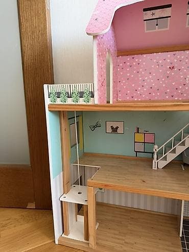 körpü mebel: Taxta kukla evi – 3 mərtəbəli, geniş planlı - Material: möhkəm taxta — 2