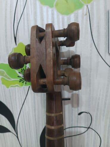 Флейты: Tar. Musiqi aləti. 150. il yaşı var
Unvan yeni yasamal — 3