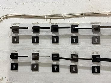 qül: Qapı dəstəyi və kilid komplekti Məhsul təsviri: - Daxili və giriş — 6