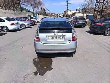 raf satilir: Salam maşın yaxşı vəziyyətdədi, salon səliqəli açarsız daxil olma — 5