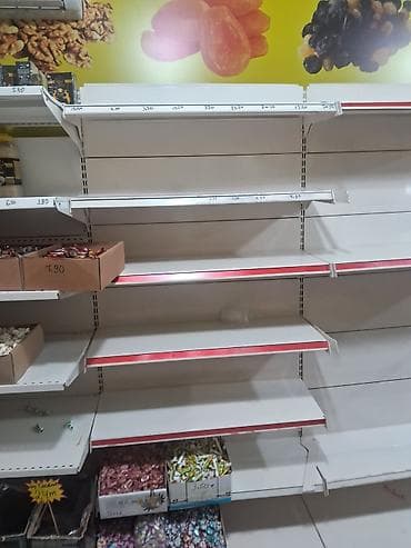 mebel bərpası: Vitrin satilir 1metri 130m uzunlugu 2.10sm 3eded — 1