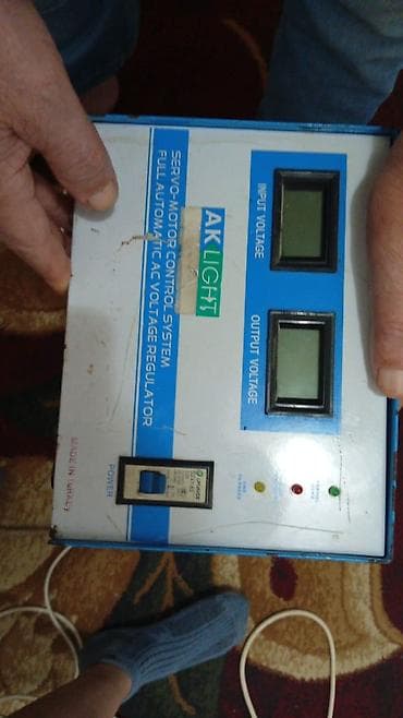 stepenišni automat: AKLIGHT avtomatik 5kvt gərginlik tənzimləyicisi (servo-motor — 1