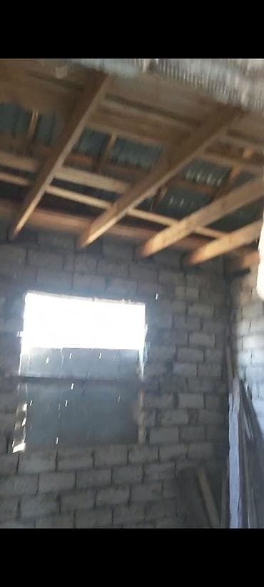 studio evler: 3 otaqlı, 90 kv. m, Təmirsiz — 9