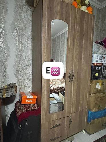fabrik mebel: ELMİRA ♒️ Dehliz dolabı satılır Əla vəziyyətdə Qiymet 110 azn Ünvan — 1