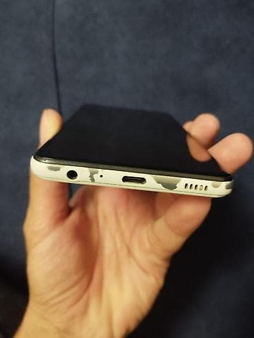 samsung a 5 2015: Samsung Galaxy A52, rəng - Ağ — 5