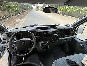 e39 hella stop: Ford Transit: 2.2 l | 2012 il 235000 km Mikroavtobus — 8